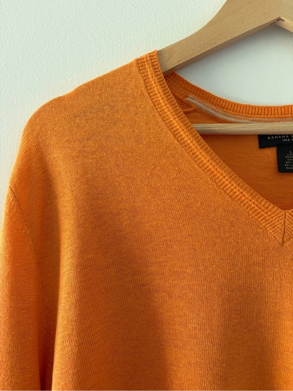 Banana Republic color bright